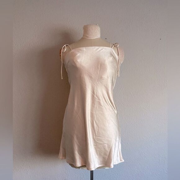PRINCESS POLLY THE SILKY SLIP MINI DRESS CHAMPAGNE SIZE 6 - Picture 3 of 10